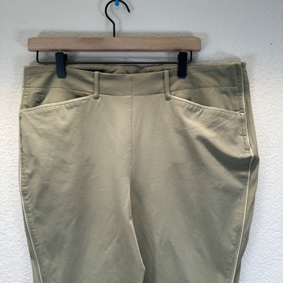 Ariat All Circuit Breeches Women's 36L  Tan Horse riding pants barn equestrian - Picture 5 of 16